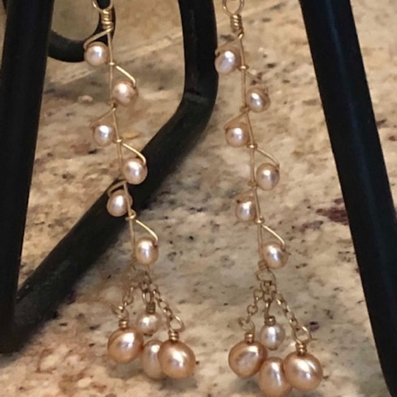 Sophia & Chloe, Gold/Ivory Pearl Dangling Earrings - Picture 3 of 5